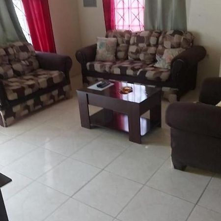 Apartmentswestvillage 2Bedroom Teluk Montego Bagian luar foto