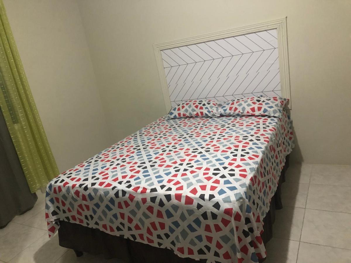 Apartmentswestvillage 2Bedroom Teluk Montego Bagian luar foto